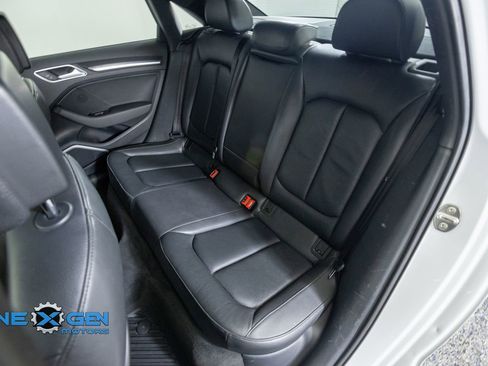 Used 2018 Audi A3 2.0T Premium Plus w/ Premium Plus Package AWD/4WD image 32