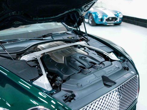 Used 2022 Bentley Continental GT V8 image 93