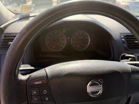 Used 2005 Volvo S40 2.4i image 54