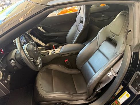 Used 2018 Chevrolet Corvette Stingray Coupe w/ 2LT Preferred Equipment Group RWD image 6