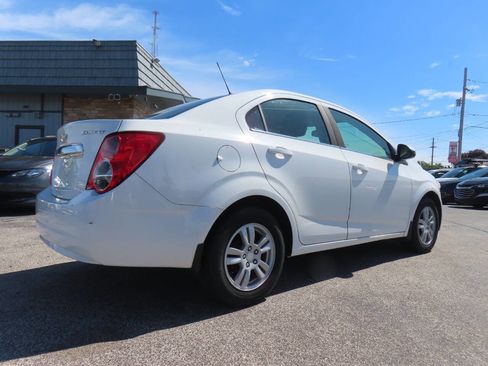 Used 2015 Chevrolet Sonic LT FWD image 2