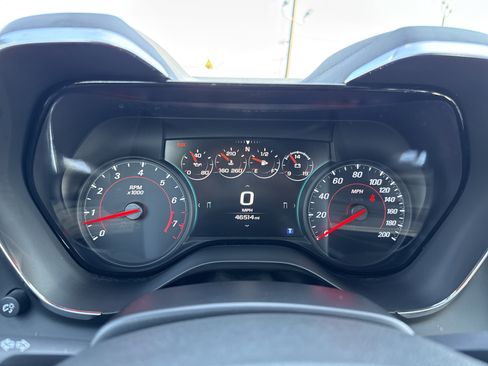 Used 2018 Chevrolet Camaro SS RWD image 20