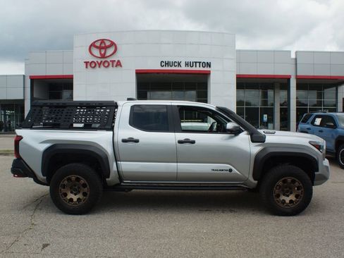 Used 2025 Toyota Tacoma 4x4 Double Cab Hybrid w/ Tow Tech Package image 1