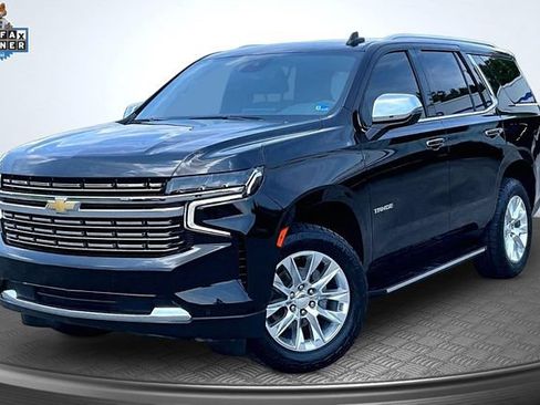 Used 2024 Chevrolet Tahoe Premier AWD/4WD image 1