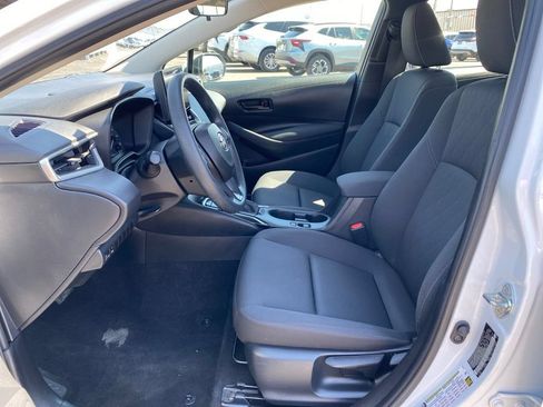 Used 2024 Toyota Corolla LE FWD image 18