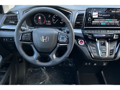 New 2026 Honda Odyssey Elite image 16