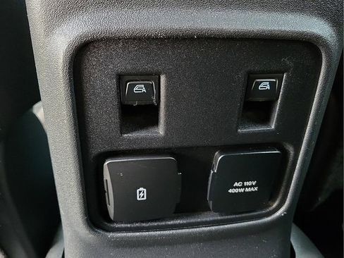 Used 2022 Ford Bronco Outer Banks AWD/4WD image 13