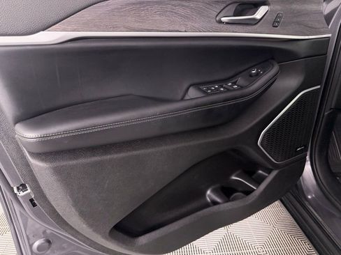 Used 2024 Jeep Grand Cherokee Limited 4xe w/ Luxury Tech Group II image 27