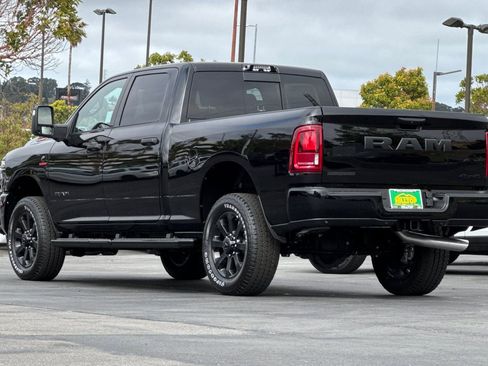 New 2025 RAM 2500 Big Horn image 7