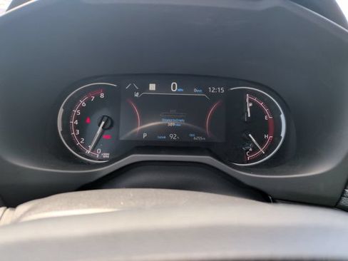 Used 2025 Toyota RAV4 LE AWD/4WD image 22