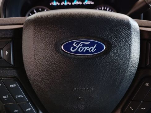 Used 2022 Ford F550 4x4 Crew Cab Super Duty image 28