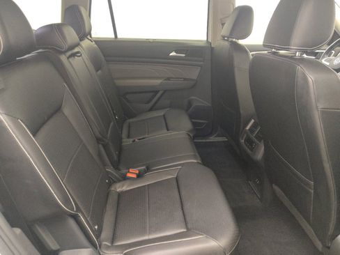 Used 2023 Volkswagen Atlas SE FWD image 19