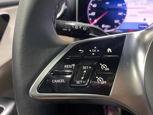 Certified 2026 Mercedes-Benz GLC 300 image 11