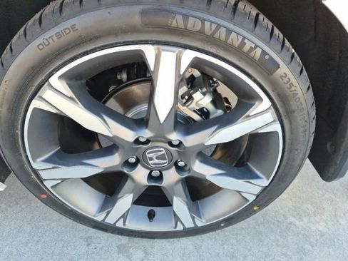 Certified 2025 Honda Civic Sport image 6