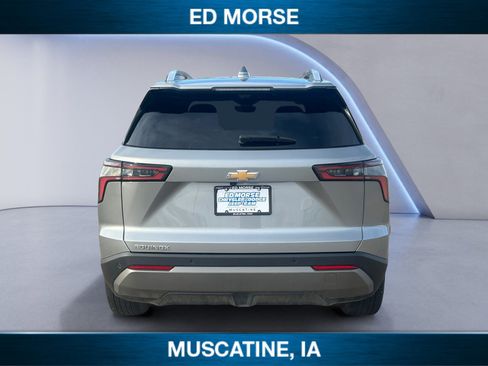 Used 2025 Chevrolet Equinox LT w/ Convenience Package II image 4