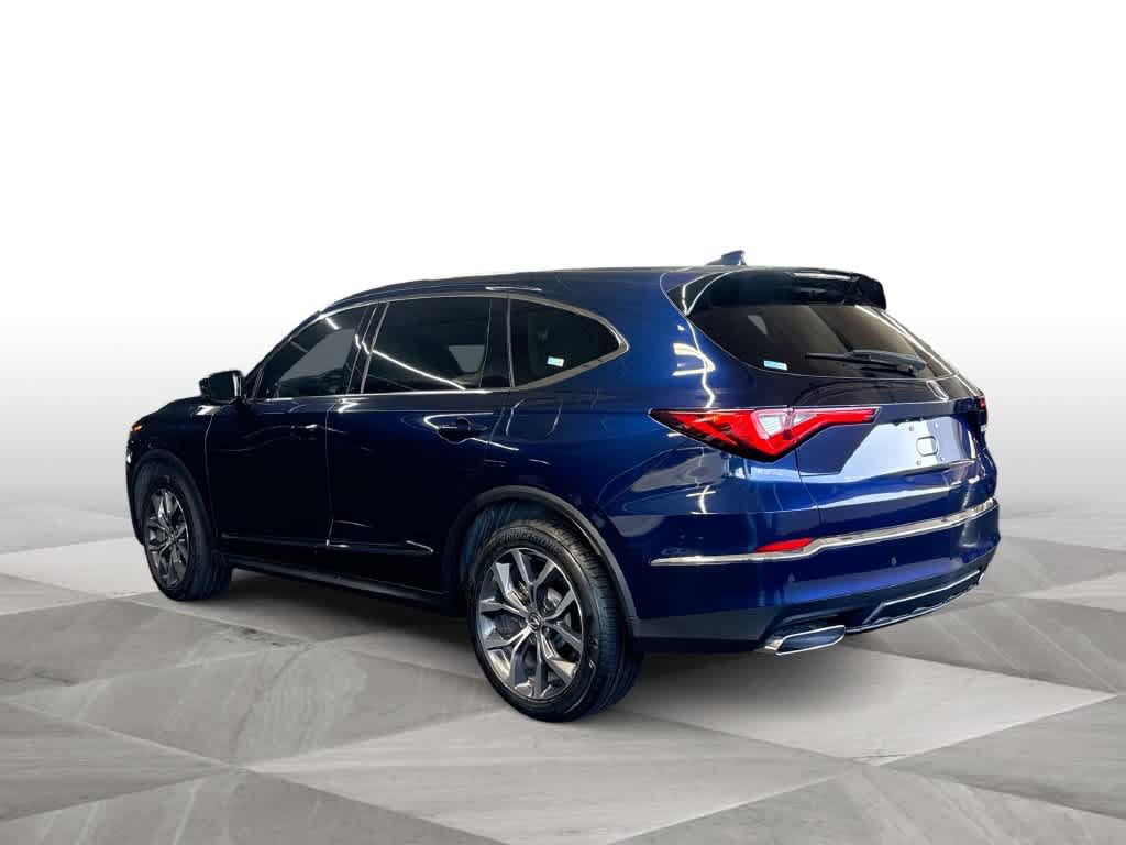 Used 2024 Acura MDX w/ Technology Package FWD image 5