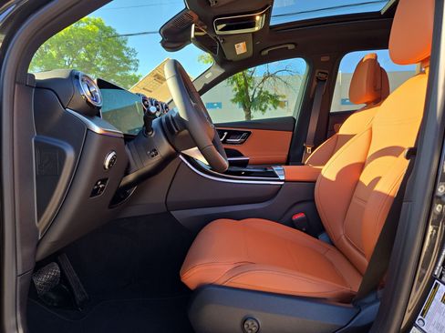 New 2026 Mercedes-Benz GLC 300 4MATIC image 16