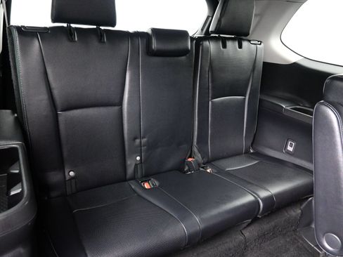 Used 2024 Toyota Grand Highlander AWD image 18
