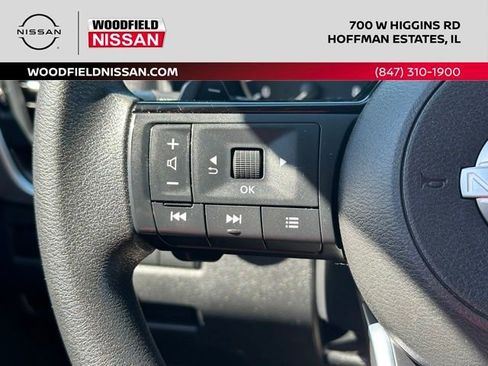 Used 2023 Nissan Rogue SV AWD/4WD image 38
