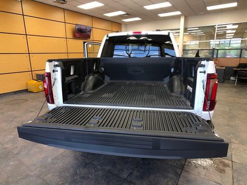 Used 2026 Ford F150 Lariat w/ Equipment Group 502A High AWD/4WD image 22