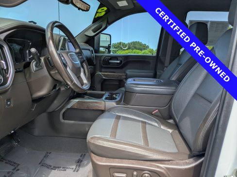 Used 2020 GMC Sierra 2500 Denali w/ Denali Ultimate Package AWD/4WD image 31