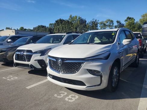 Certified 2023 Buick Enclave Avenir w/ Avenir Technology Package image 3