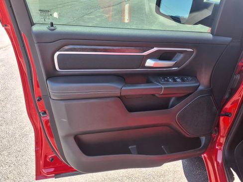 Used 2023 RAM 1500 Big Horn AWD/4WD image 16