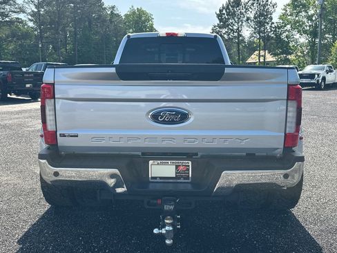 Used 2018 Ford F350 Lariat w/ Lariat Ultimate Package AWD/4WD image 7