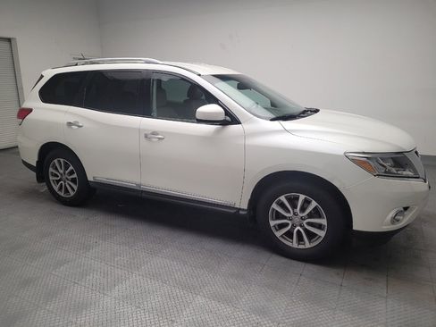 Used 2015 Nissan Pathfinder SL w/ Trailer Tow Package image 11