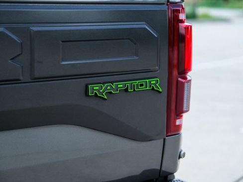 Used 2017 Ford F150 Raptor w/ Equipment Group 802A Luxury AWD/4WD image 27