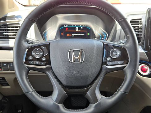 Certified 2024 Honda Odyssey Elite image 19