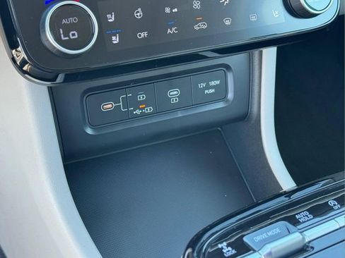New 2026 Hyundai Tucson Limited AWD/4WD image 30