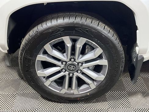 New 2025 Toyota 4Runner Limited image 25