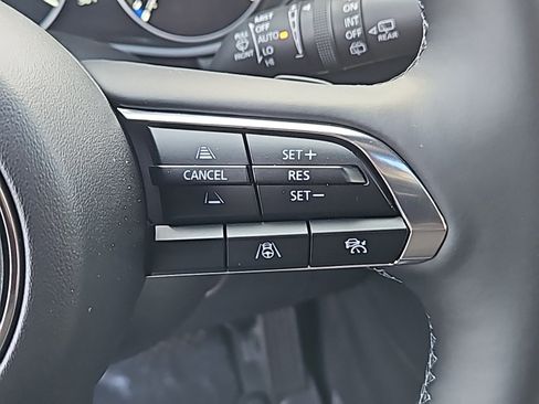 New 2026 MAZDA MAZDA3 Hatchback w/Premium Plus Pkg AWD/4WD image 16