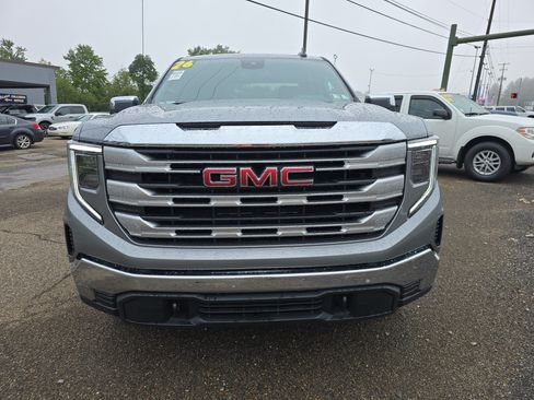 Used 2026 GMC Sierra 1500 SLE AWD/4WD image 11