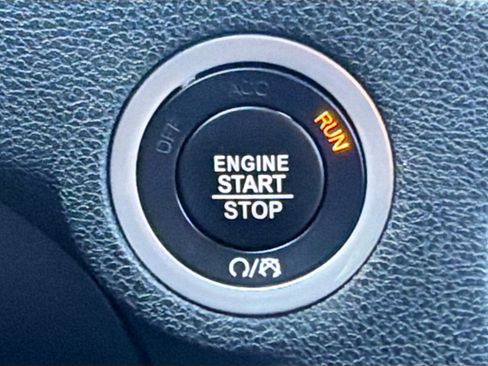 Used 2022 Dodge Charger SXT w/ Driver Convenience Group AWD/4WD image 35