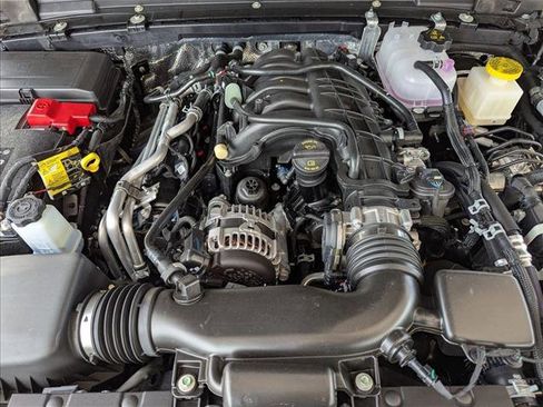 New 2026 Jeep Gladiator Sport AWD/4WD image 16