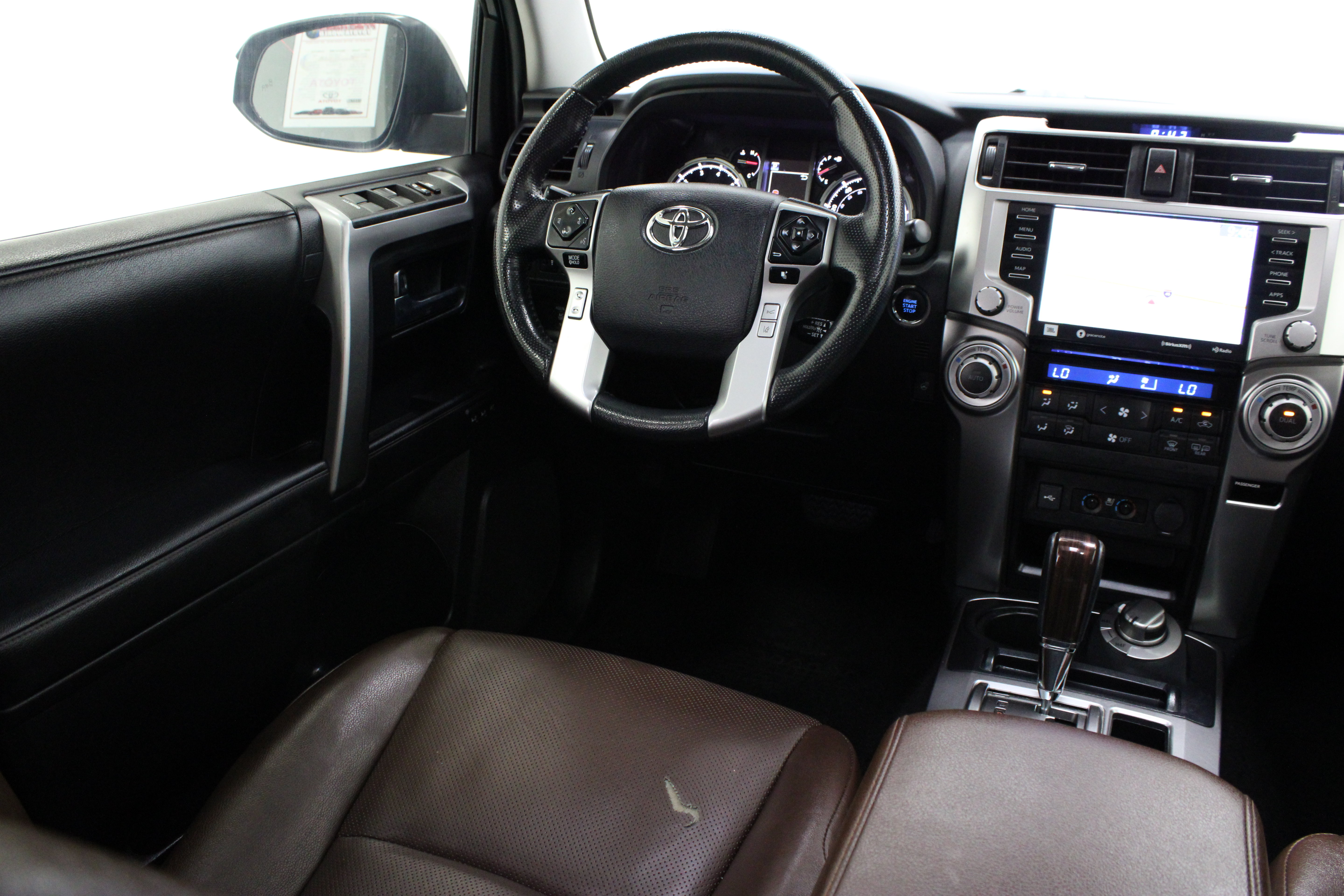 Used 2024 Toyota 4Runner Limited AWD/4WD image 33