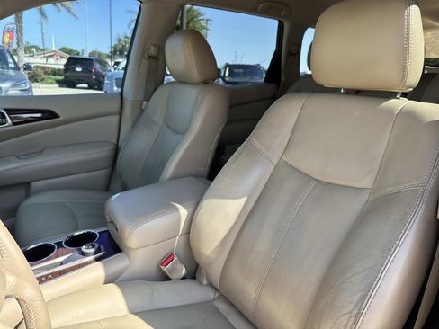 Used 2014 Nissan Pathfinder SL AWD/4WD image 17