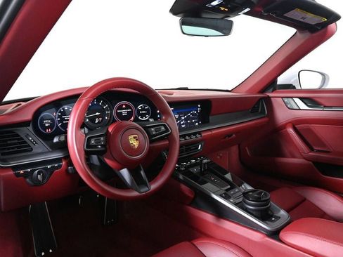 Used 2022 Porsche 911 Targa 4S AWD/4WD image 11