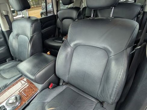 Used 2019 INFINITI QX80 Luxe image 16