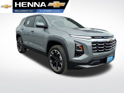 New 2026 Chevrolet Equinox LT w/ Convenience Package II FWD image 1