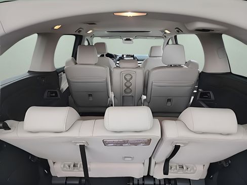 Used 2025 Honda Odyssey EX-L image 15