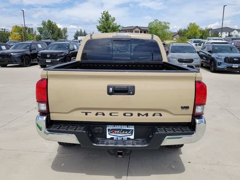 Used 2020 Toyota Tacoma SR5 RWD image 10