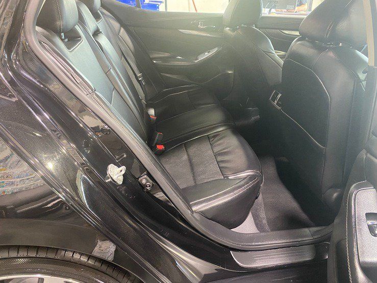 Used 2023 Nissan Maxima SV w/ Floor Mat Group FWD image 16
