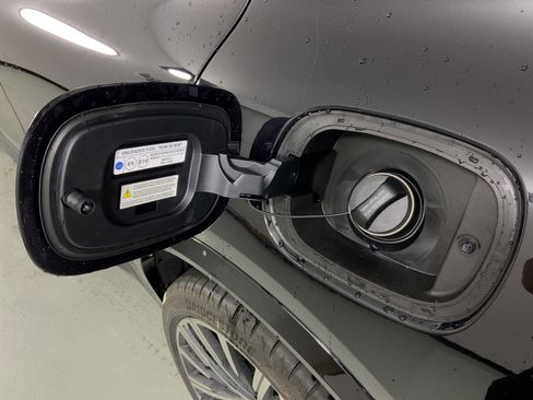 New 2026 Maserati Grecale Trofeo image 12