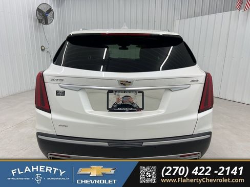 Used 2020 Cadillac XT5 Premium Luxury w/ LPO, Floor Liner Package image 4