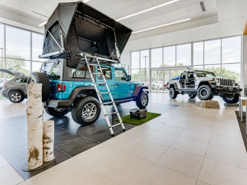 Used 2023 Hyundai Santa Fe SEL w/ Cargo Package AWD/4WD image 37