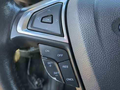 Used 2013 Ford Fusion SE image 27