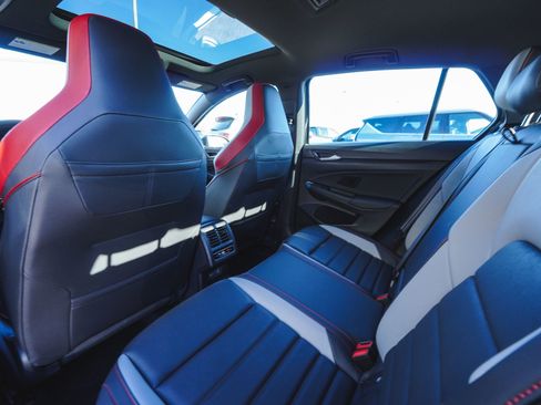 Used 2024 Volkswagen GTI Autobahn image 32